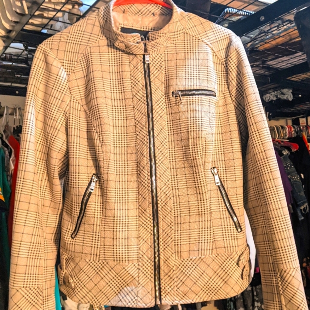 Andrade Women's Tan Plaid Zip Jacket